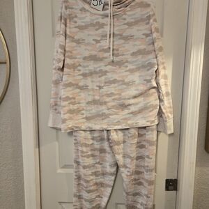 Cozy Womens Pajama Set - Camouflage Pattern